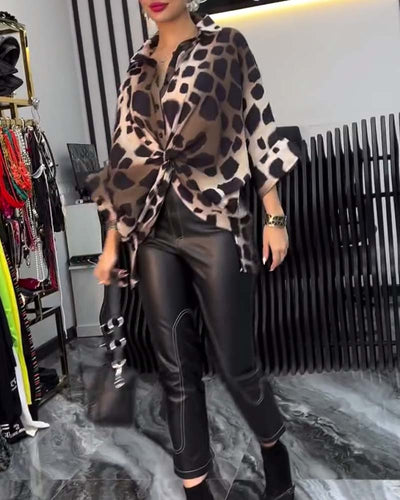 Isla™ - Elegant Leopard Pattern Blouse