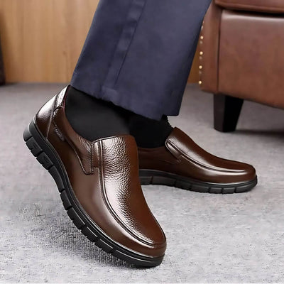 Hugo™ - Comfortable Slip on Orthopedic Shoes