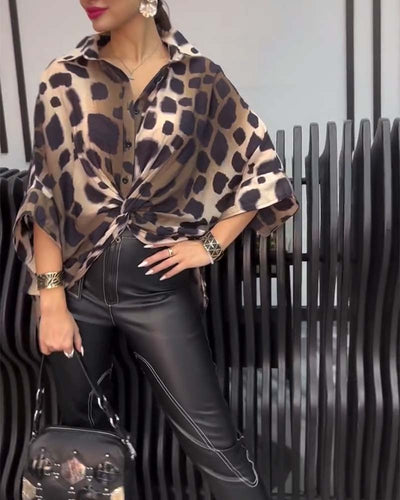 Isla™ - Elegant Leopard Pattern Blouse