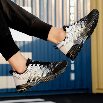 Ultra Comfy Runmax Sneakers