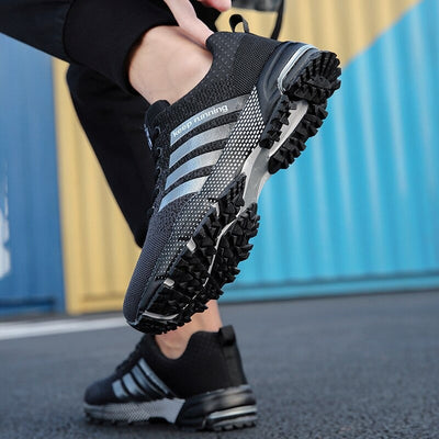 Ultra Comfy Runmax Sneakers