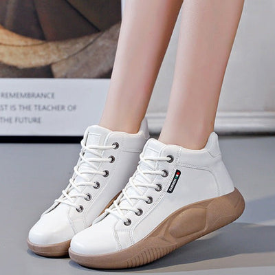 Luna™ - Comfortable Orthopedic Boots with Thick Sole
