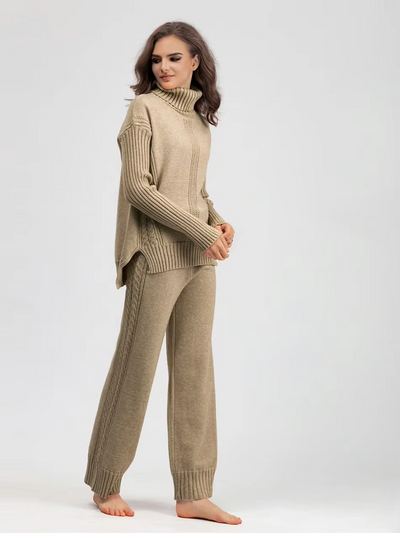 Scarlett™ - Cozy Turtleneck Set