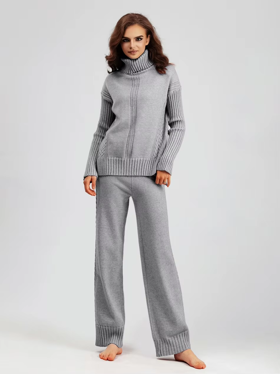 Scarlett™ - Cozy Turtleneck Set
