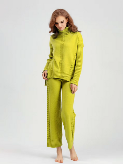 Scarlett™ - Cozy Turtleneck Set