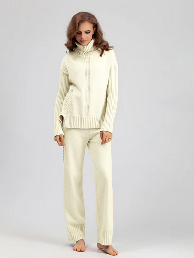 Scarlett™ - Cozy Turtleneck Set