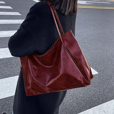 Piper™ - Elegant Leather Shoulder Bag
