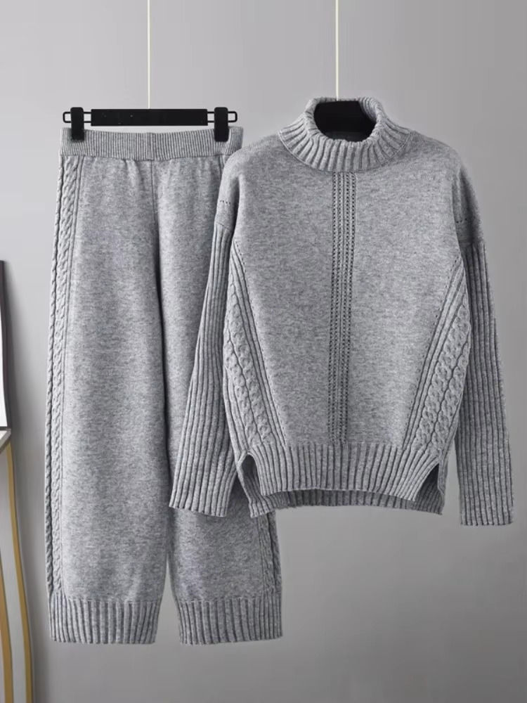 Scarlett™ - Cozy Turtleneck Set