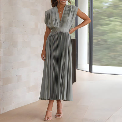 Stella™ - Elegant V-neck Pleated Maxi Dress
