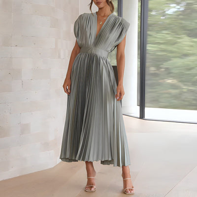 Stella™ - Elegant V-neck Pleated Maxi Dress