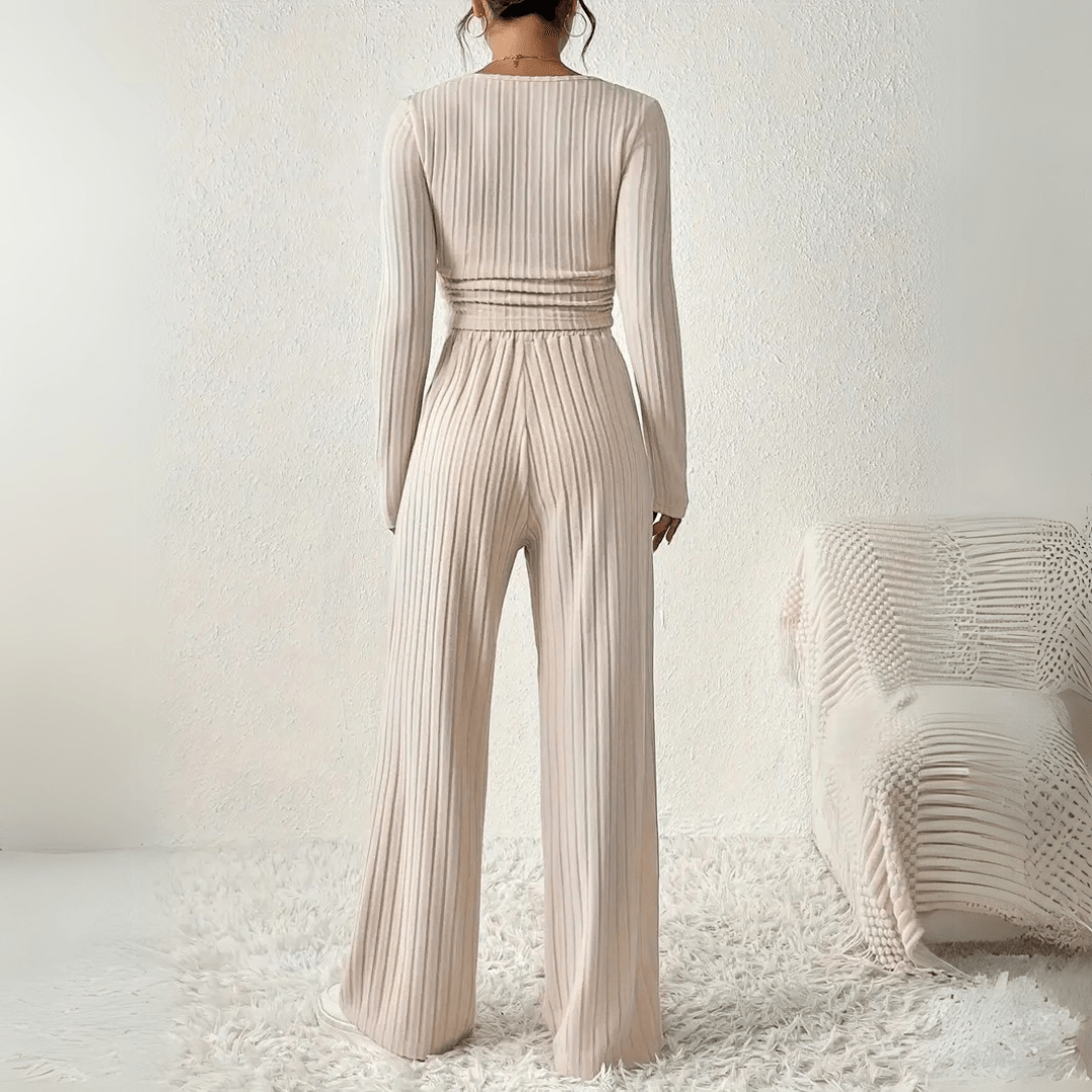 Luna™ - Two-Piece Lounge Set