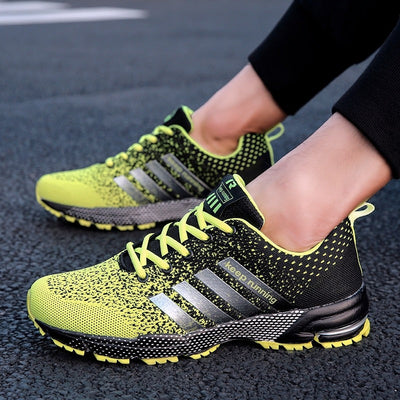 Ultra Comfy Runmax Sneakers