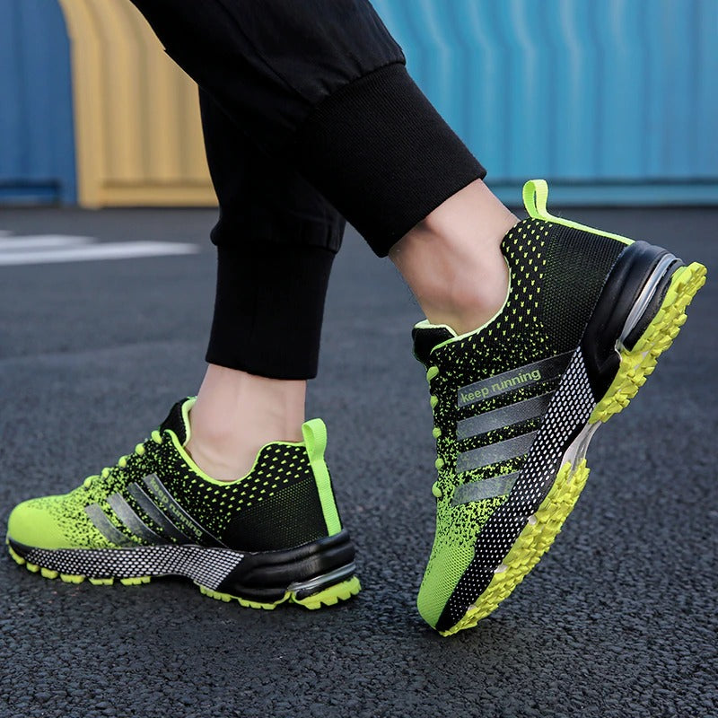 Ultra Comfy Runmax Sneakers