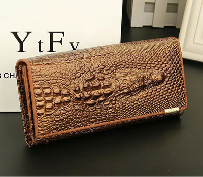 Matilda™ - Elegant RFID Wallet with Crocodile Embossing