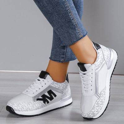 Scarlett™ - Stylish Suede Sneakers